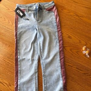 Paige denim NWT with fabric stripe down length. Mauve/pink.